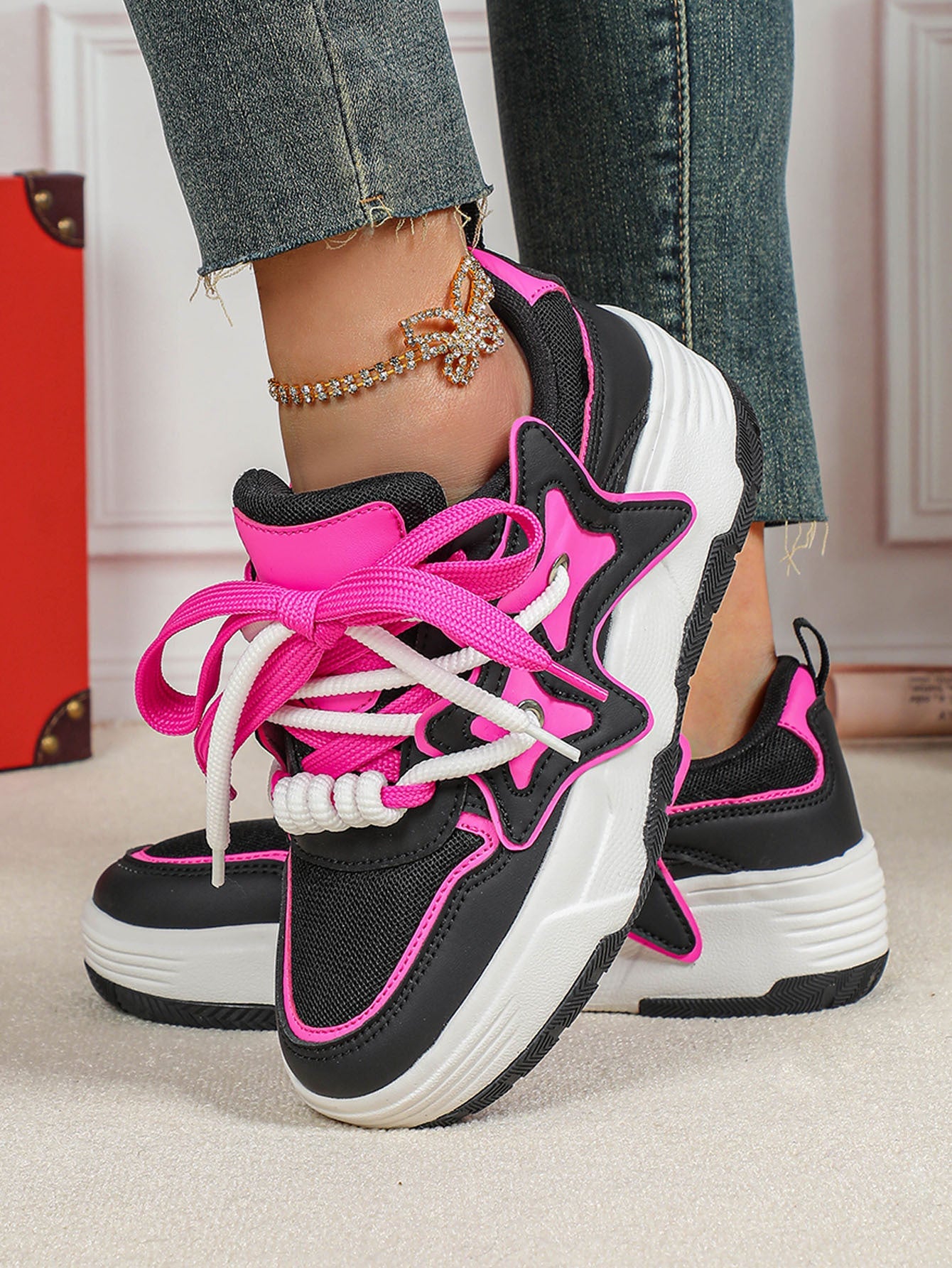 Baskets Sneakers Femme Sport Running Noir